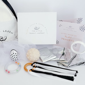 Newborn Sensory Box: Black and White Baby Toys with Gift Box