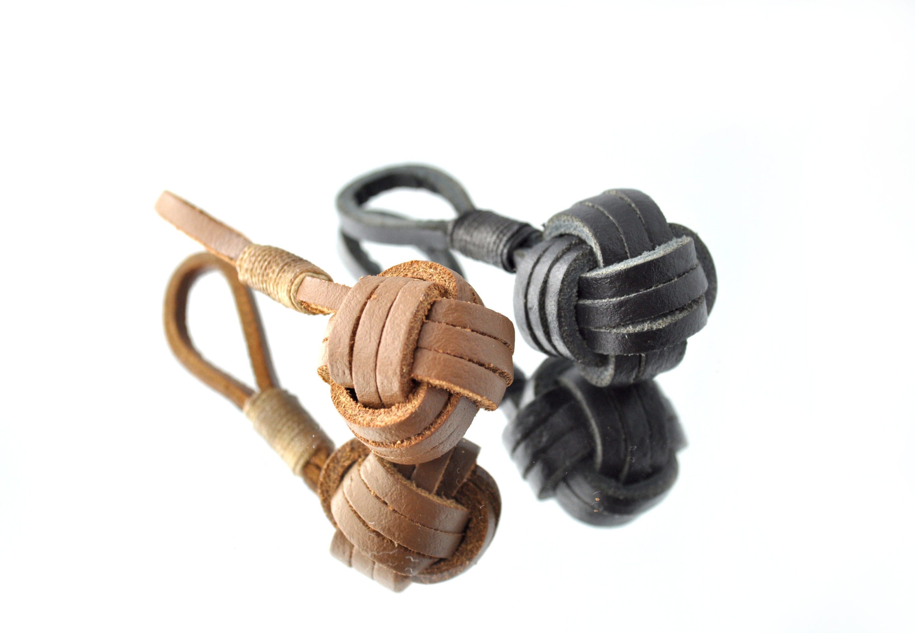Handmade Leather Monkey Fist Keychain: Sailing Knot Key Fob - Etsy