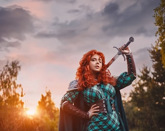 Renfaire Battle Princess Emerald Fantasy Dress Plus Size - Custom Made