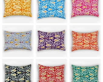 Taie d'oreiller matelassée Ikat Kantha Motifs Boho colorés faits à la main, Ensemble brodé Kantha de deux taies d'oreiller 20 x 26 pouces (50 x 66 cm)