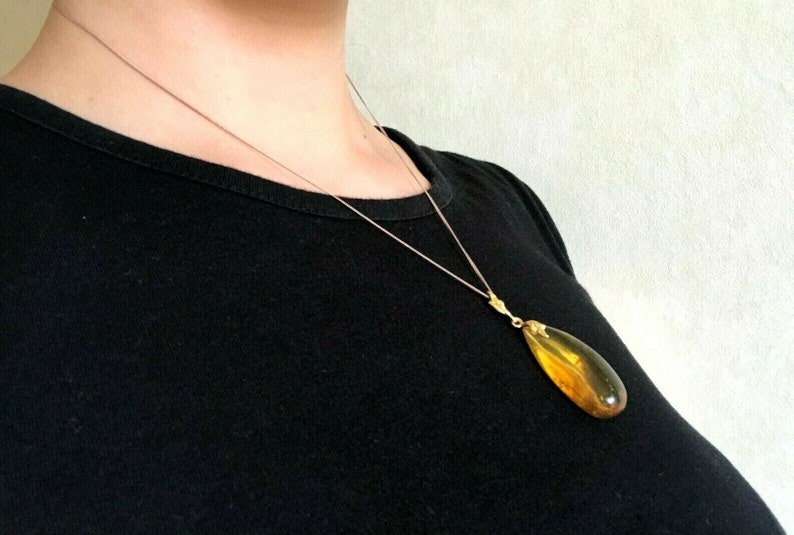 2 Insects Natural Baltic Amber Pendant With Insect Inclusion Silver Gold Plated 4,7g 5201
