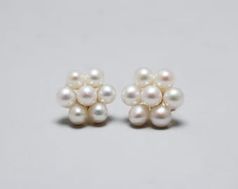 9ct Yellow Gold Pearl Flower Earrings