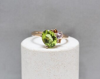 Annie Leigh - Anillo ovalado multipiedra de 9 quilates (peridoto, amatista y citrino)