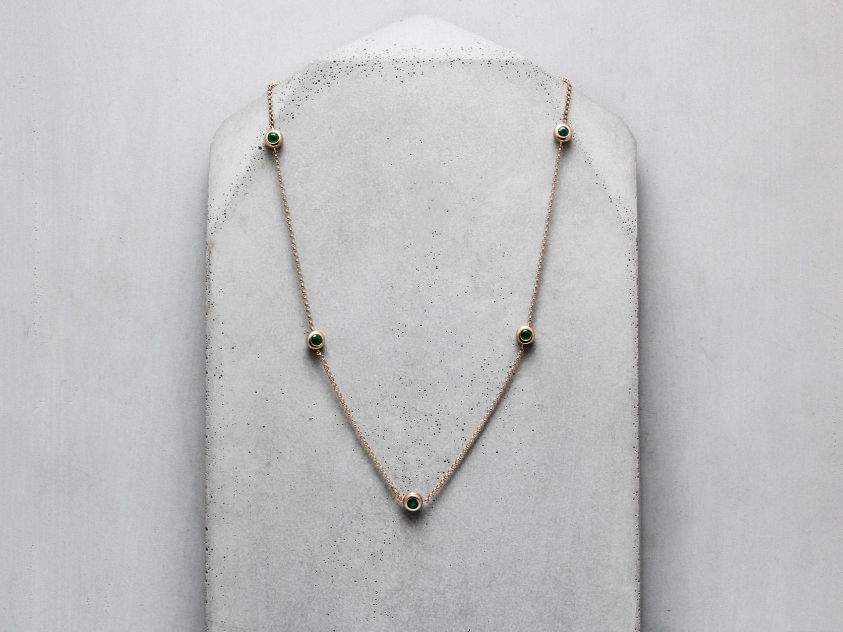 Annie gold necklace - Etsy 日本
