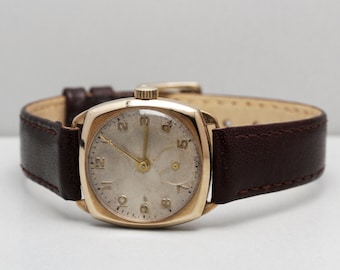 A Vintage 9ct Gold Ladies Wrist Watch
