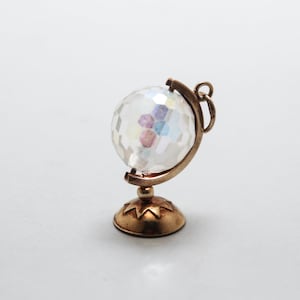 9ct Yellow Gold Crystal Spinning Globe Pendant / Charm