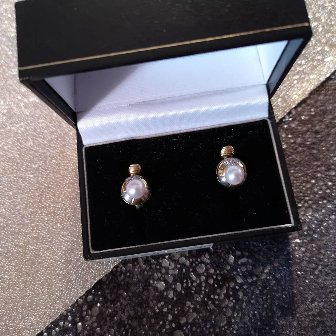 A Pair of Diamond & Pearl 18ct Gold Clip-on Earrings - Etsy
