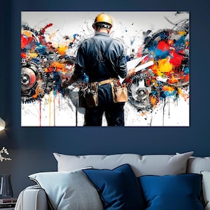 Könnte beinhalten: Abstrakter Kunstdruck mit einem Bauarbeiter mit gelbem Helm, der Baupläne hält, vor einem Hintergrund aus farbenfrohen mechanischen Elementen. Das Kunstwerk verwendet eine lebendige Palette aus Rot, Blau, Gelb und Orange.
