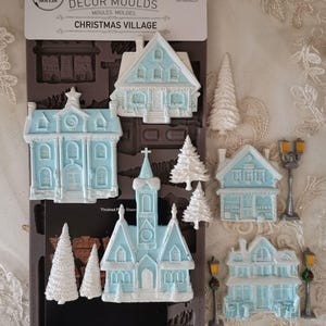 CHRISTMAS VILLAGE Redesign Decor Mould