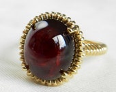Garnet Ring Vintage 14k Cabochon Engagement Ring Ring Vintage Statement Ring Birthstone Gifts for Wife Girlfriend