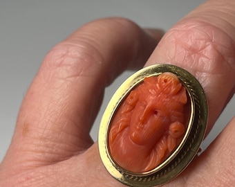 Coral Cameo Ring Antique Sicilian 14K Gold Hand Carved Italian Cameo Ring 1800s Goddess Ring Ladies Antique Rings Sicily Italy
