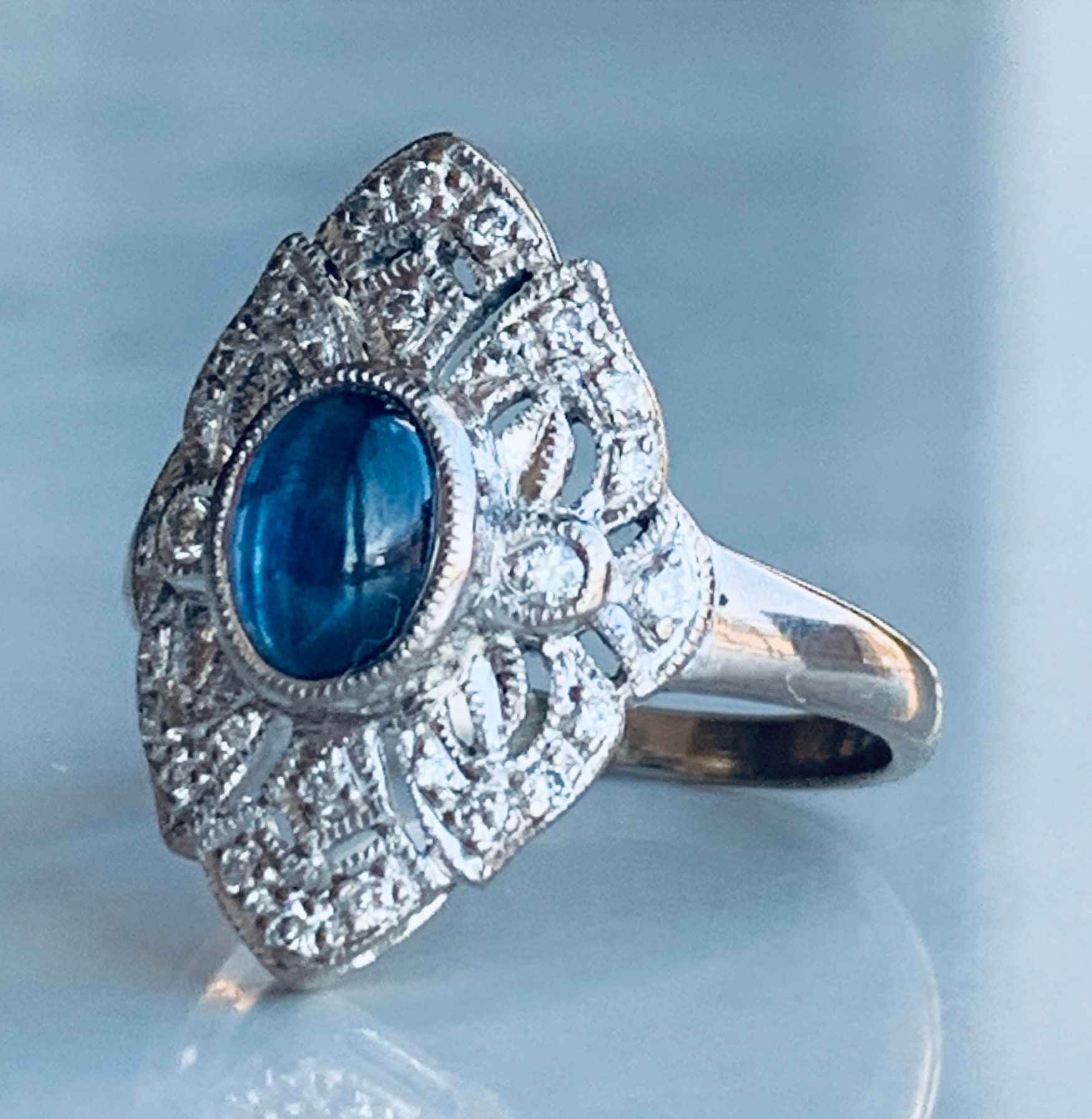 Vintage art deco diamond 2024 and sapphire ring