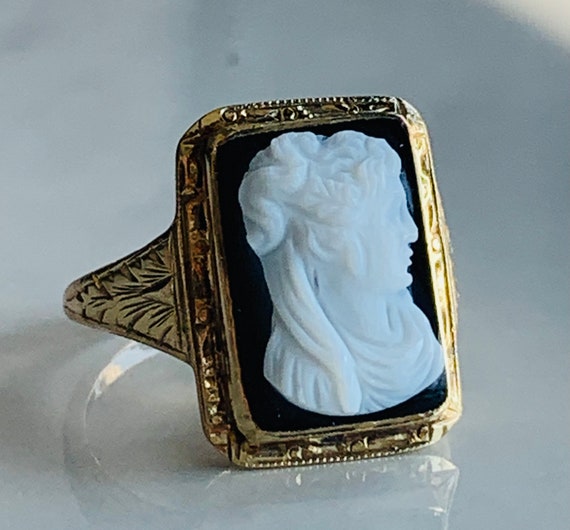 Victorian Hard-stone Cameo Ring 1800s Black Cameo… - image 1