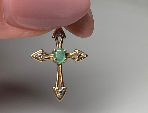 Cross Pendant Emerald 10K Vintage Emerald Yellow … - image 2