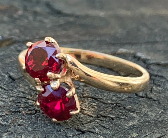 Victorian Garnet Ring Bypass Vintage Garnet Engage