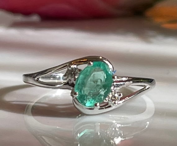 Colombian Emerald Ring 14K Birmingham UK Natural Earth Mined Engagement Ring 14k White Gold Art Deco Vintage Diamond Emerald Gift for Her Etsy Ireland