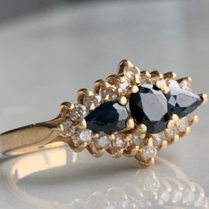 Anello con zaffiro, anello con tre pietre di zaffiro naturale 14K, anello di fidanzamento con diamanti, anello in oro Art Déco vintage, regalo con zaffiri estratti dalla terra