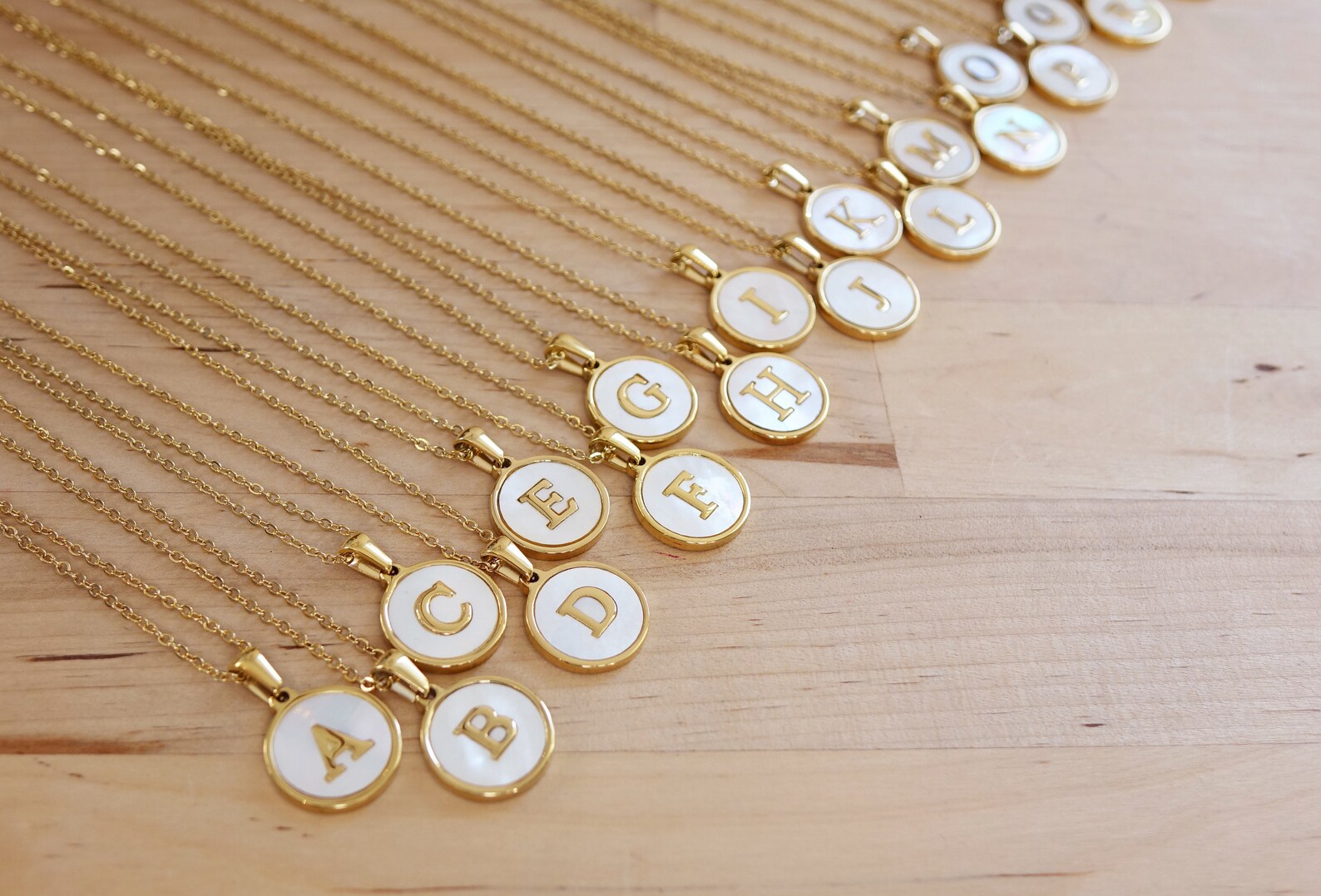 Collier lettre bijou avec initiale prénom acier inoxydable. | Etsy