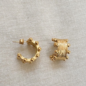 Goldene Aura Creolen | Edelstahl | Hypoallergen | Gold Ohrringe