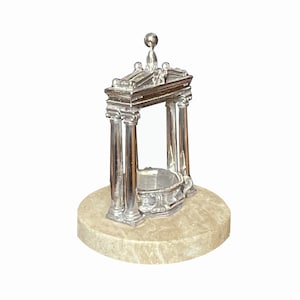 Replica in sterling silver of the ancient well of the Basilica of San Pietro in Vincoli ( Antonio da Sangallo -1517 )