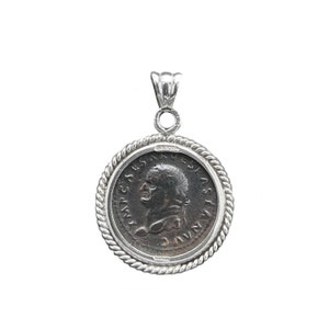 Roman coin pendant in sterling silver, depicting Emperor Vespasianus (1st cent. AD)