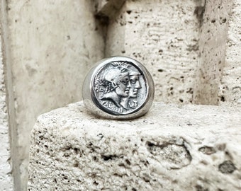 Roman coin sterling silver ring (70 BC) depicting Honos and Virtus (honor and virtue)