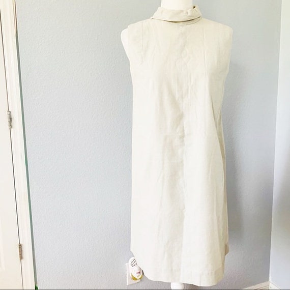 Vintage 1960’s Mod Sleeveless Mock Neck Dress Go G