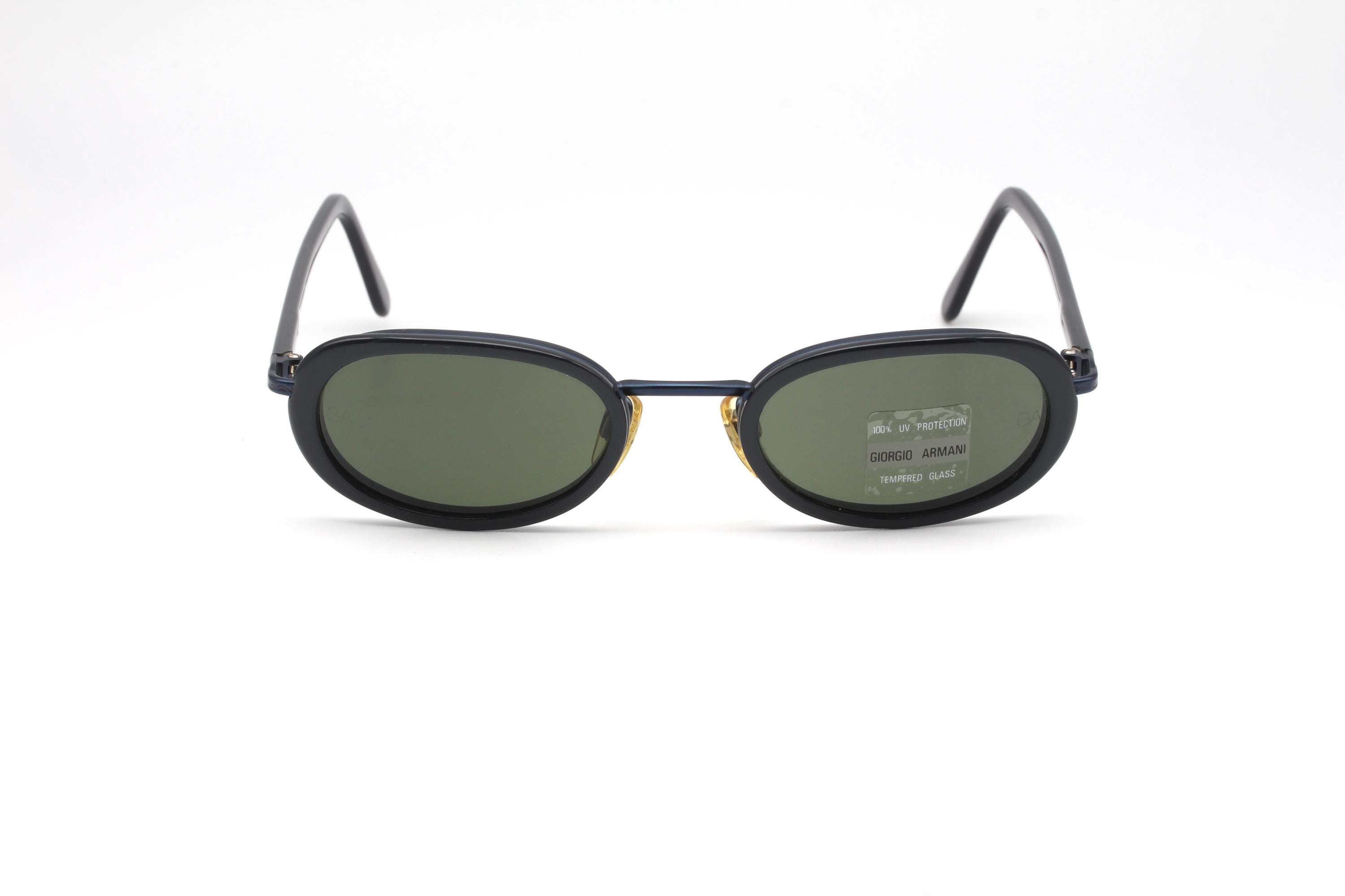 Armani 672 Vintage Sunglasses Made in Italy 90's - New Old Stock