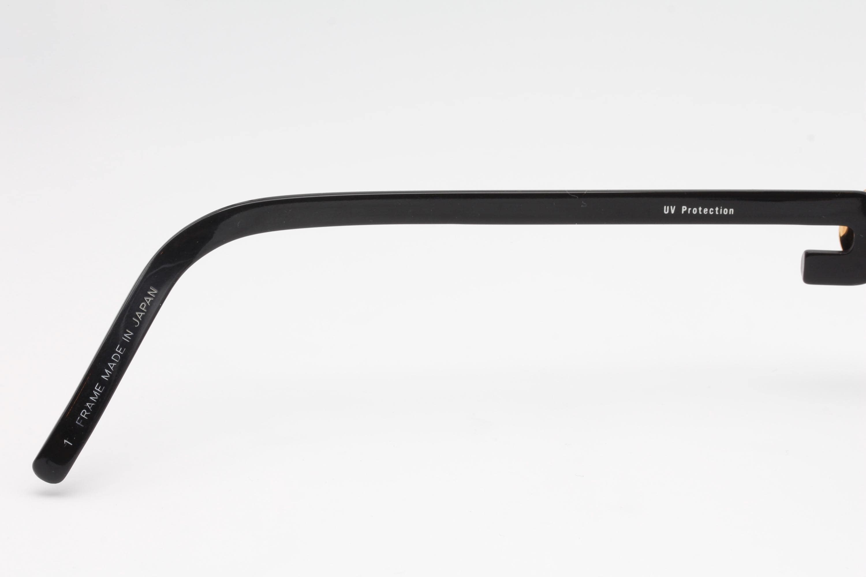 Yohji Yamamoto 52 4201 / Black and Gold Sunglasses / Designer