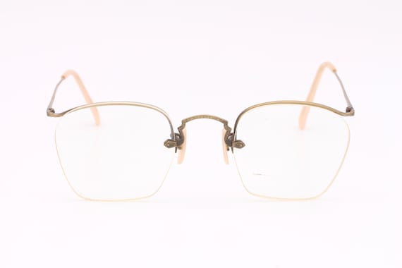 Oliver peoples best sale vintage
