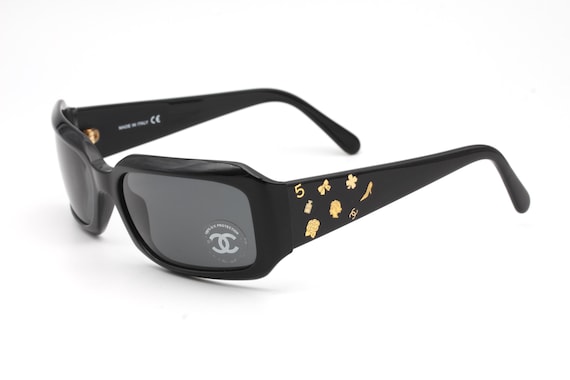 CHANEL サングラス CHANEL シャネル サングラス スクエアシェイプ CCロゴ アイウェア 黒