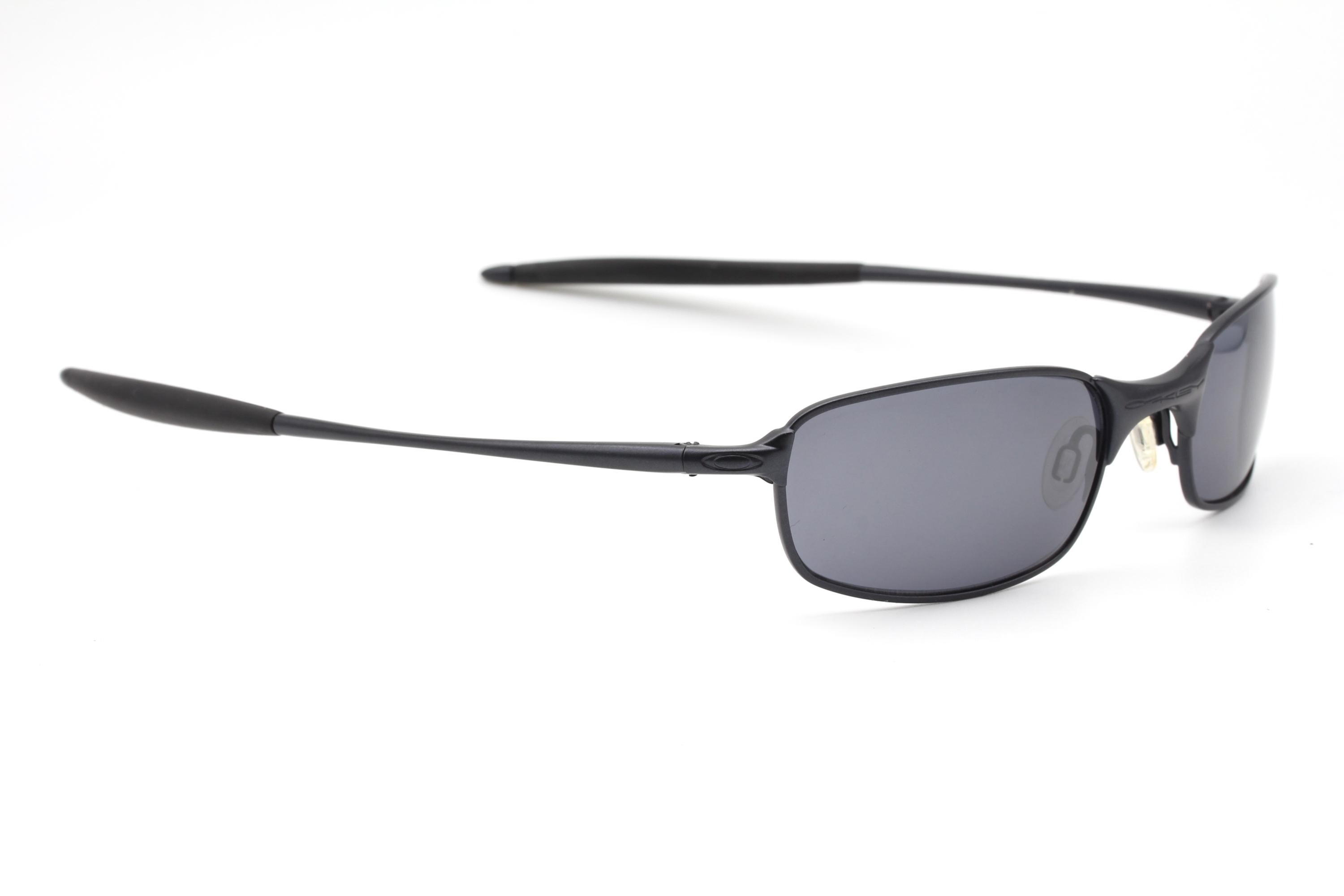 Vintage Sunglasses Oakley Square Wire 2.0 Made in the USA 2000s