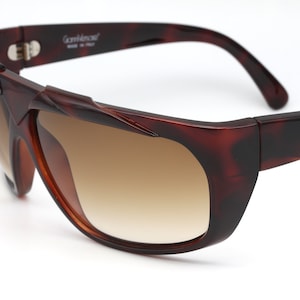 Vintage zonnebril Versace Basix 816 gemaakt in Italië jaren 90 - nieuwe oude voorraad