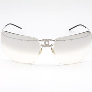 Chanel 4040 vintage folding sunglasses made in Italy 2000's