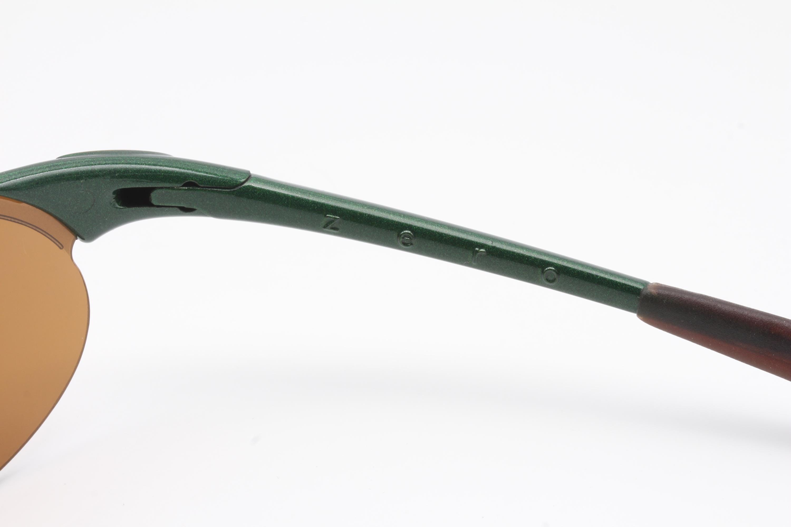 フ*ド様 廃盤oakley zero 0.4 90s アーカイブ USA製 フ*ド様 廃盤oakley zero 0.4 90s アーカイブ USA製 Oakley Zero