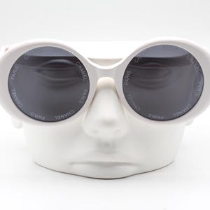 Chanel 01949 vintage sunglasses made in Italy 90's - New Old Stock