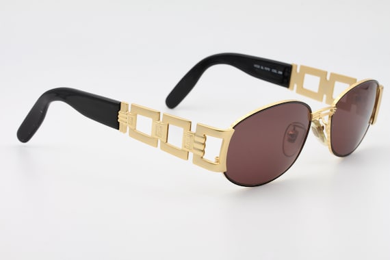 Old outlet fendi sunglasses