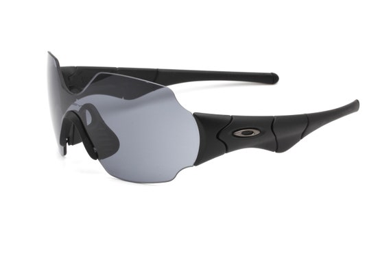 Oakley Zero L Matte Black with Gray lens vintage … - image 2