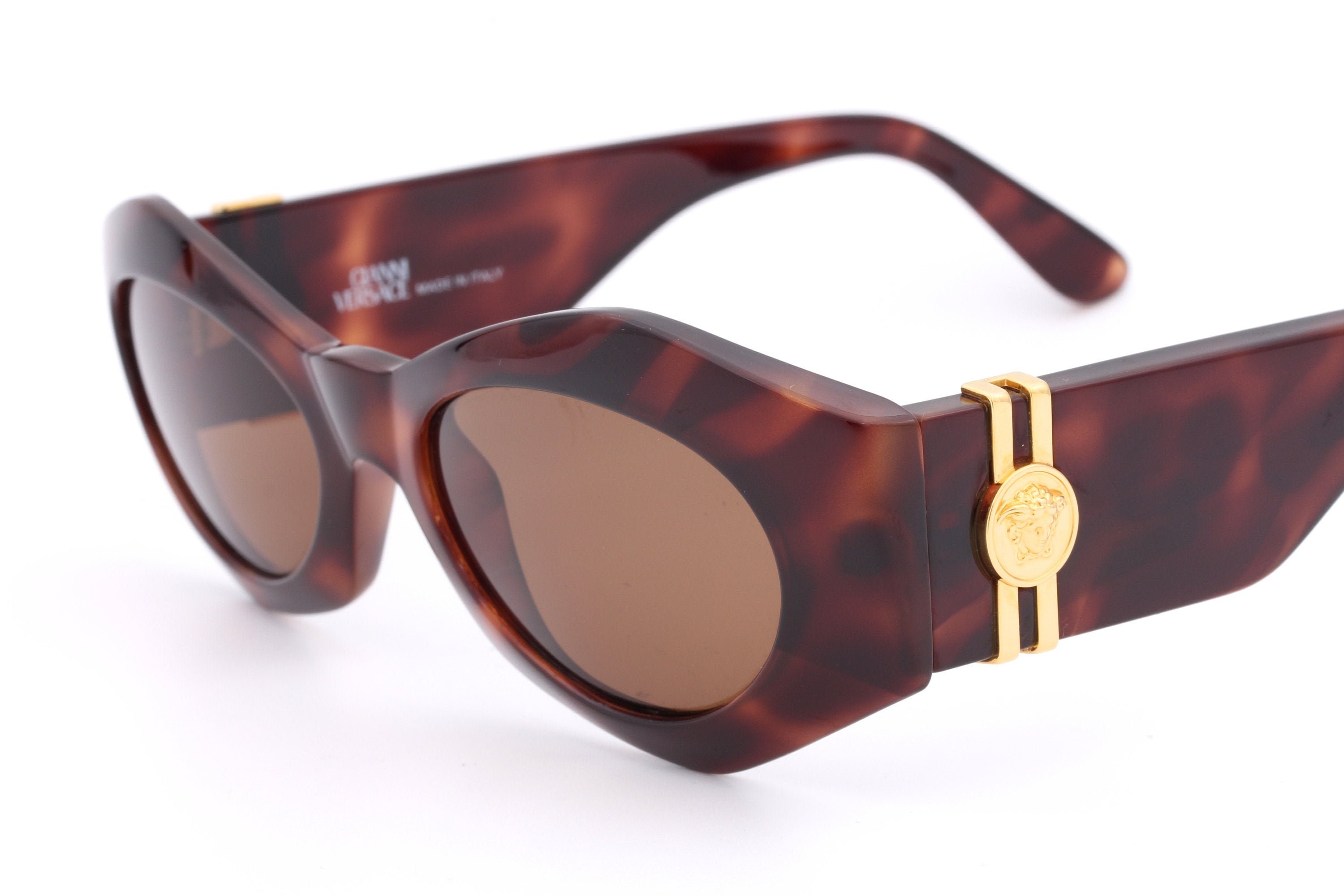 Stylish Versace Mod. 422/A Col. 900 vintage sunglasses made