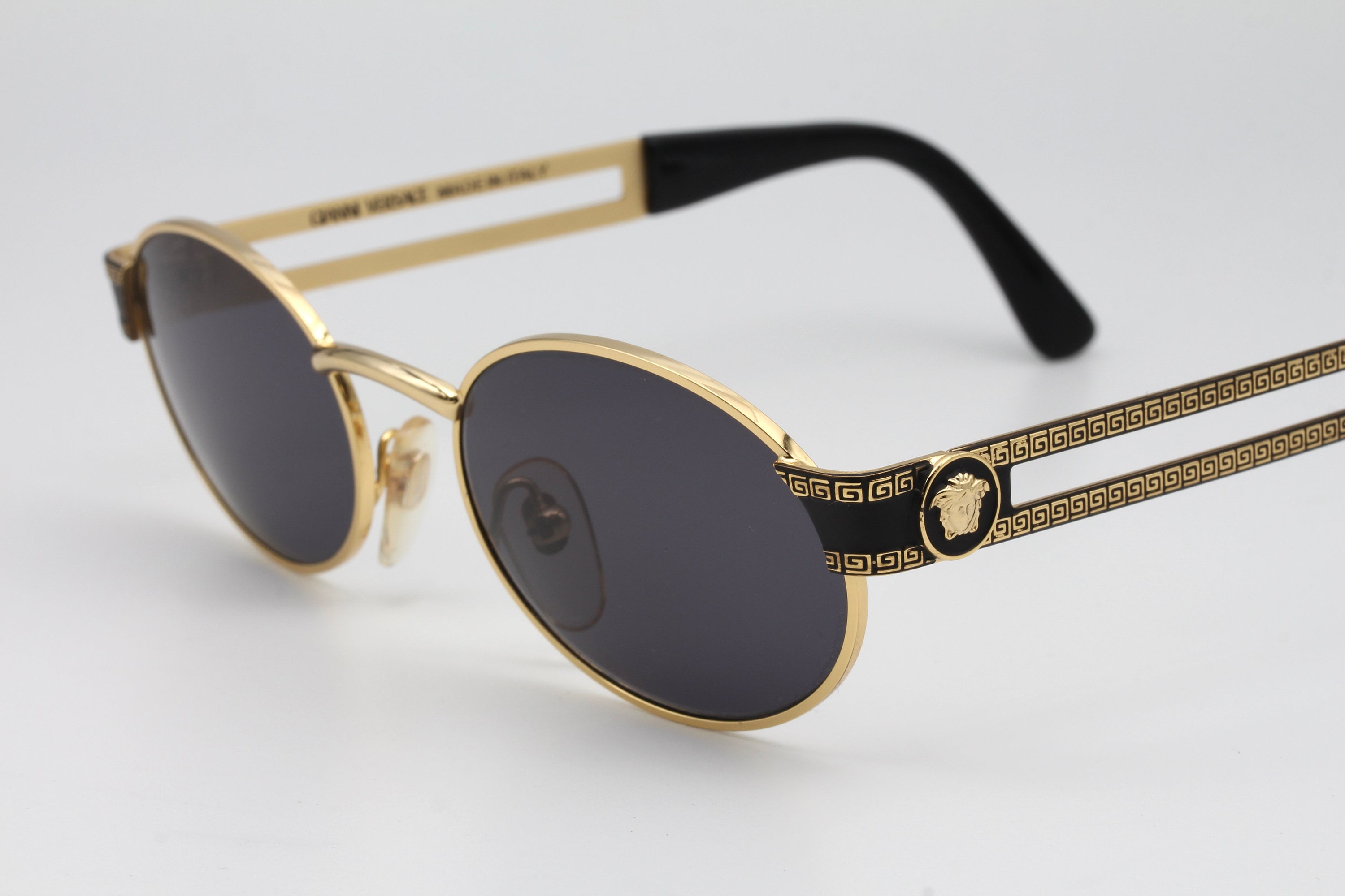 特売 Gianni Versace S.68 Vintage Sunglasses Made in Italy 90's 小物