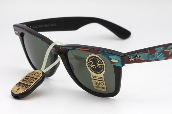 Ray Ban B&L Wayfarer Vintage Sunglasses Made in USA 90's - New Old