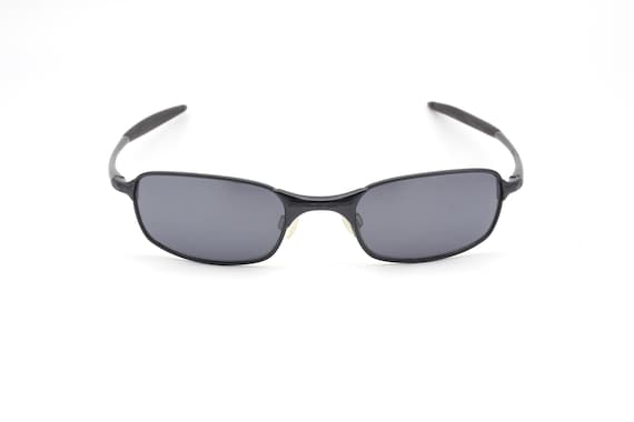 Vintage Sunglasses Oakley Square Wire 2.0 Made in the USA 2000s