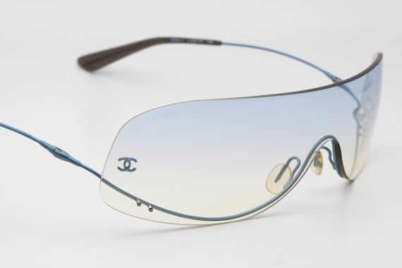 CHANEL, Accessories, Chanel 47h Collection Perle Shield Sunglasses  Vintage