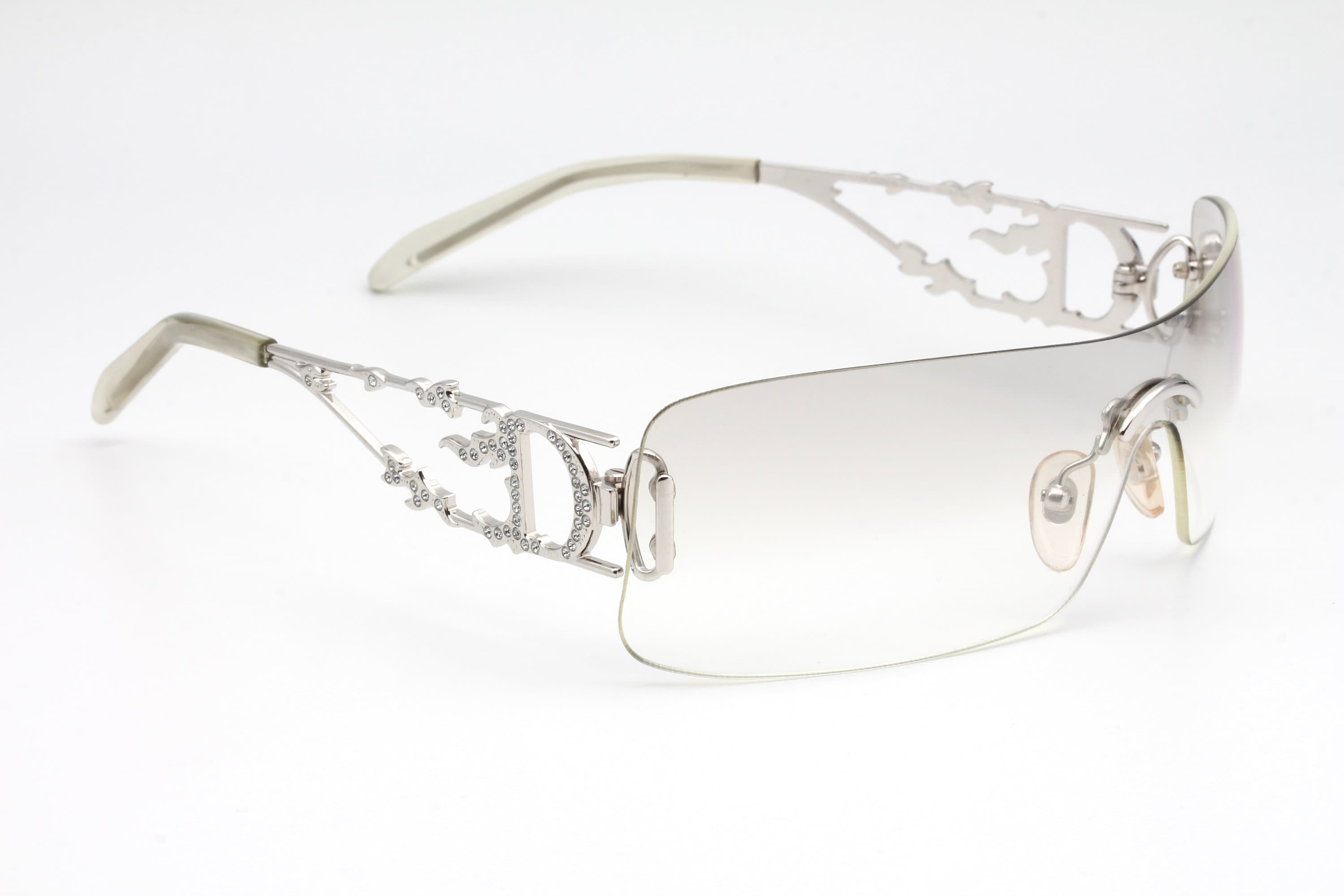 Authentic Dior Fire Sunglasses Y2K era Dior, Fire logo sunglasses - Unique Designer Pieces main image 3