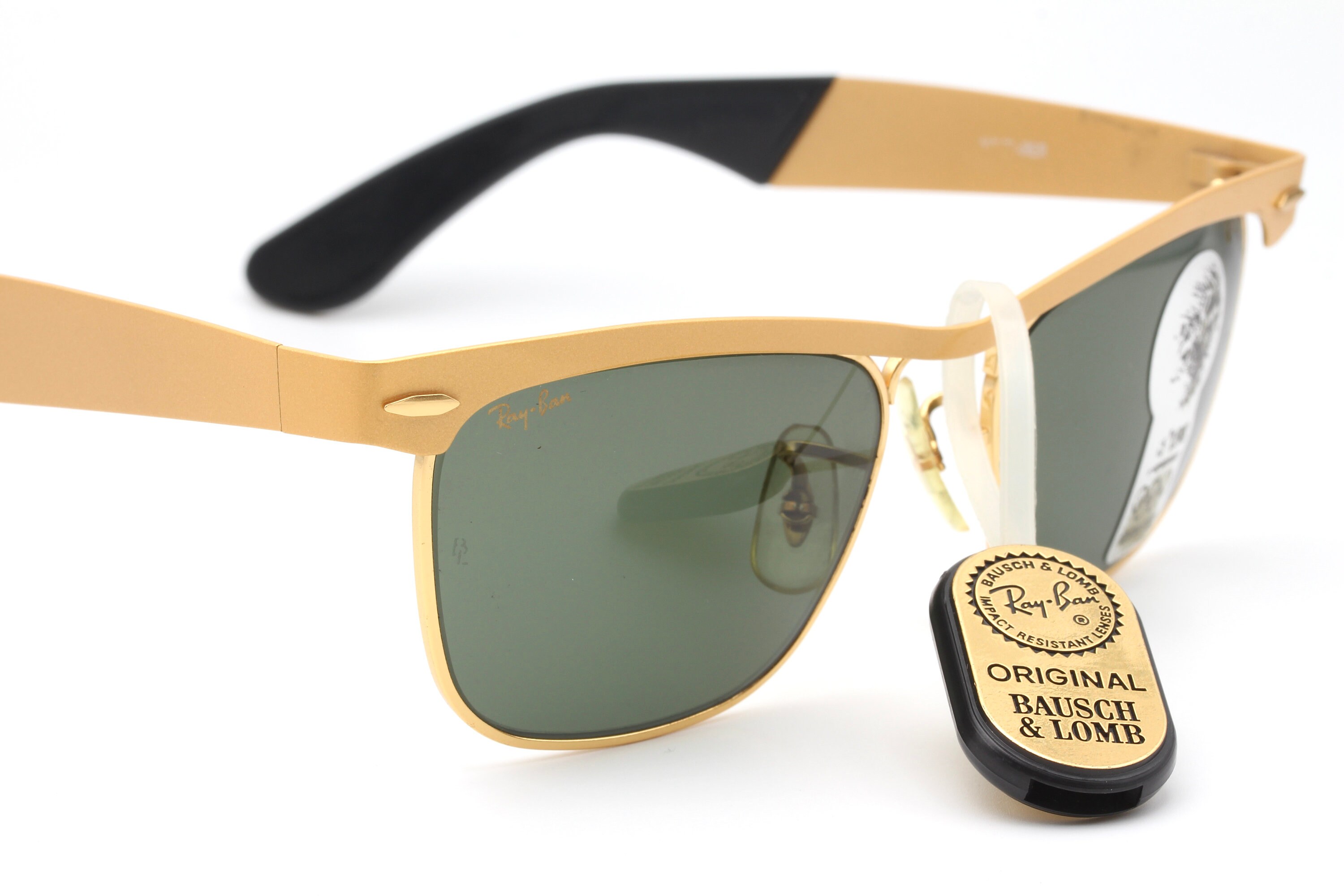 Ray Ban B&L Wayfarer DLX Vintage Sunglasses Made in USA 90's - New
