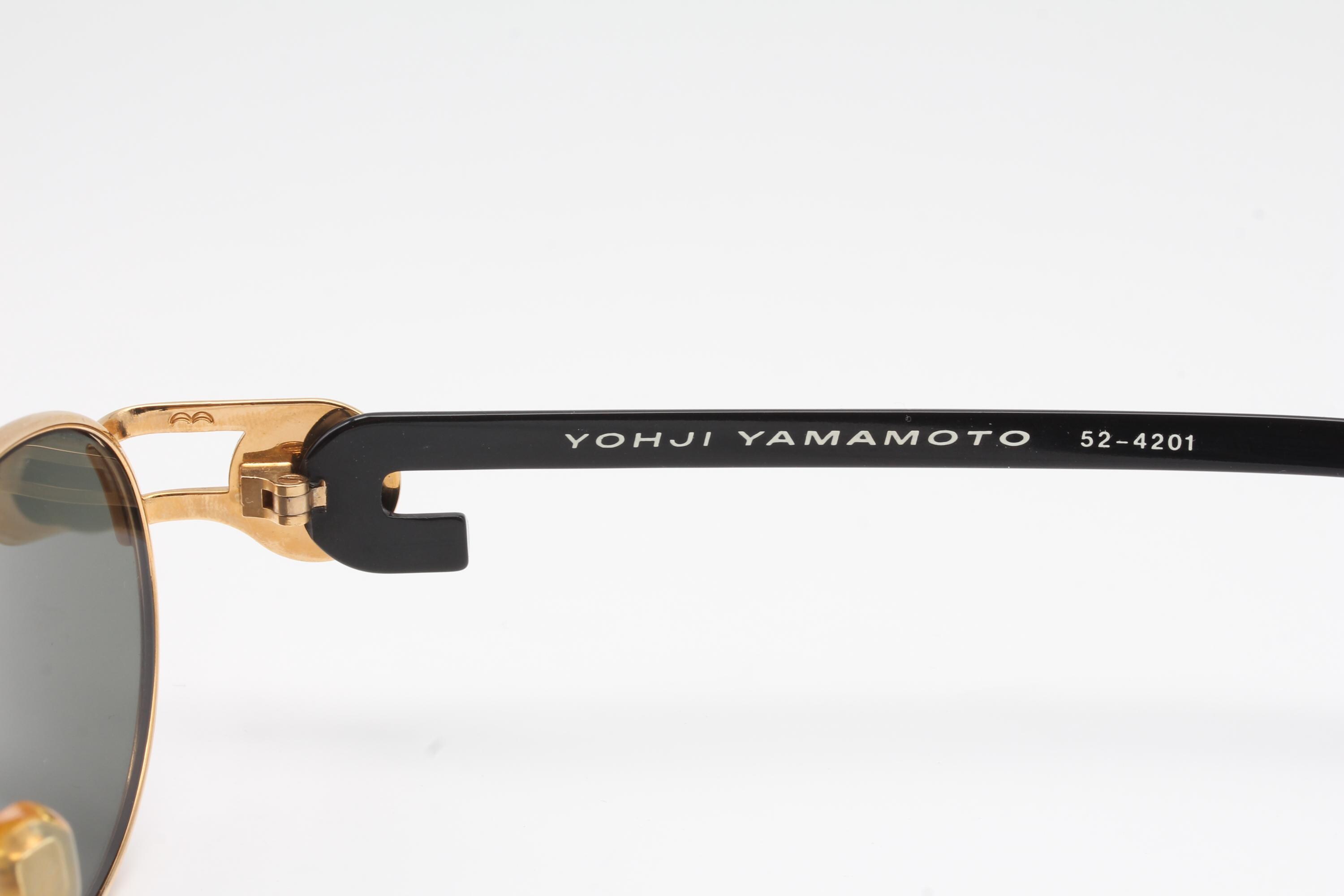 Yohji Yamamoto サングラス　52-4201 Yohji Yamamoto 52 4201 / Black and Gold Sunglasses / Designer