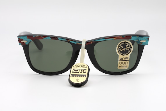 Ray Ban B&L Wayfarer Vintage Sunglasses Made in USA 90's - New Old