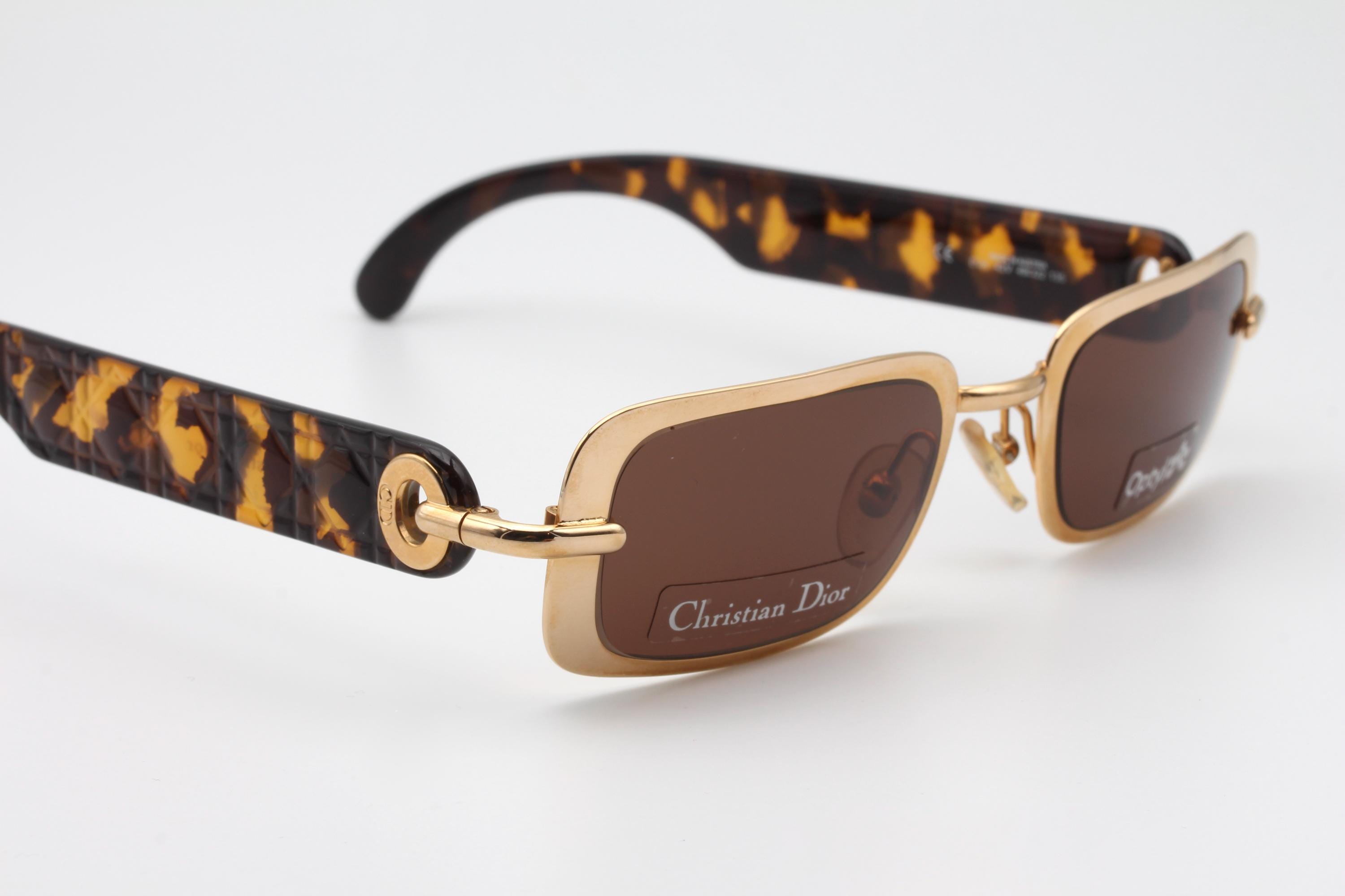 小物 Dior Vintage Logo Gold frame sunglasses Vintage CHRISTIAN DIOR CD Logo Gold Color Frame Glasses By