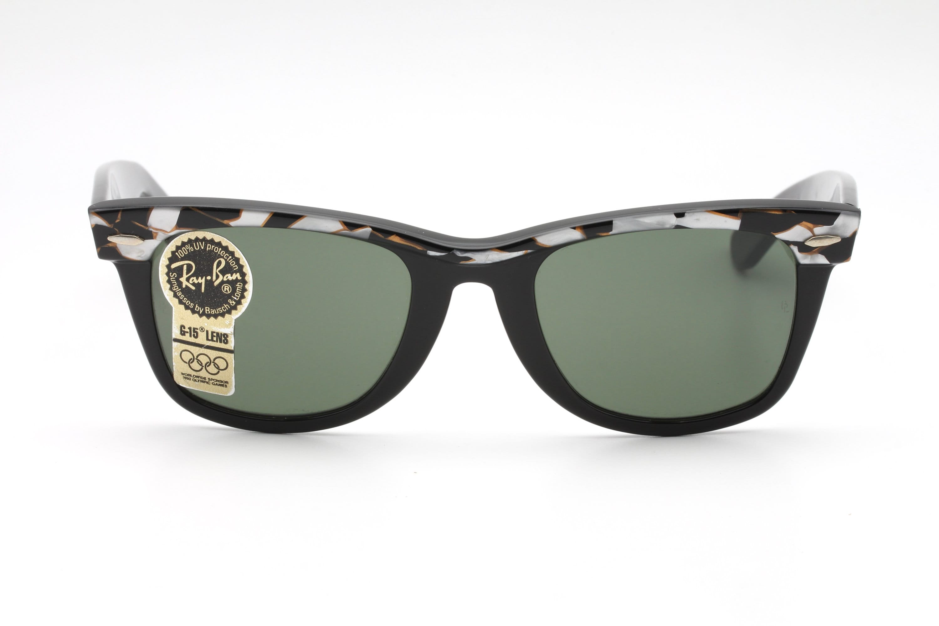 Ray Ban B&L Wayfarer Vintage Sunglasses Made in USA 90's New Old Ray Ban B&L Wayfarer Vintage Sunglasses Made in USA 90's New Old