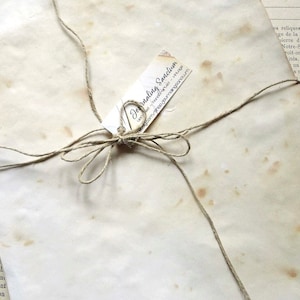 20 feuilles de papier vieilli à la main, papier teinté au café, thé, effet vintage pour collage, scrapbooking, journaling, ecriture A4